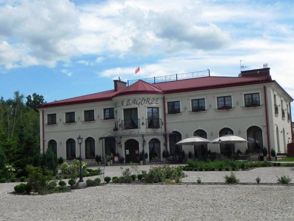 Willa Zagorze Okuniew Exterior foto
