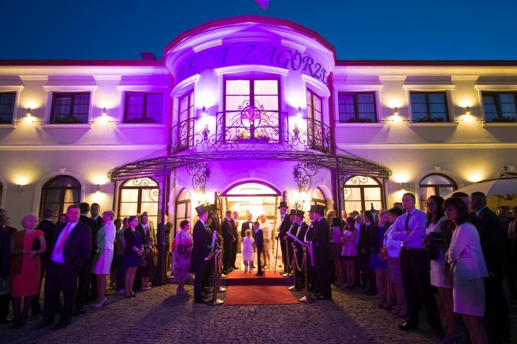 Willa Zagorze Okuniew Exterior foto